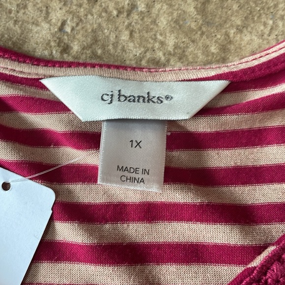+ CJ BANKS + Striped Ultra Soft Top - Picture 4 of 6